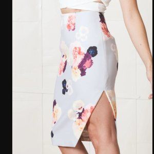 KEEPSAKE pink Distraction floral pencil skirt NWT